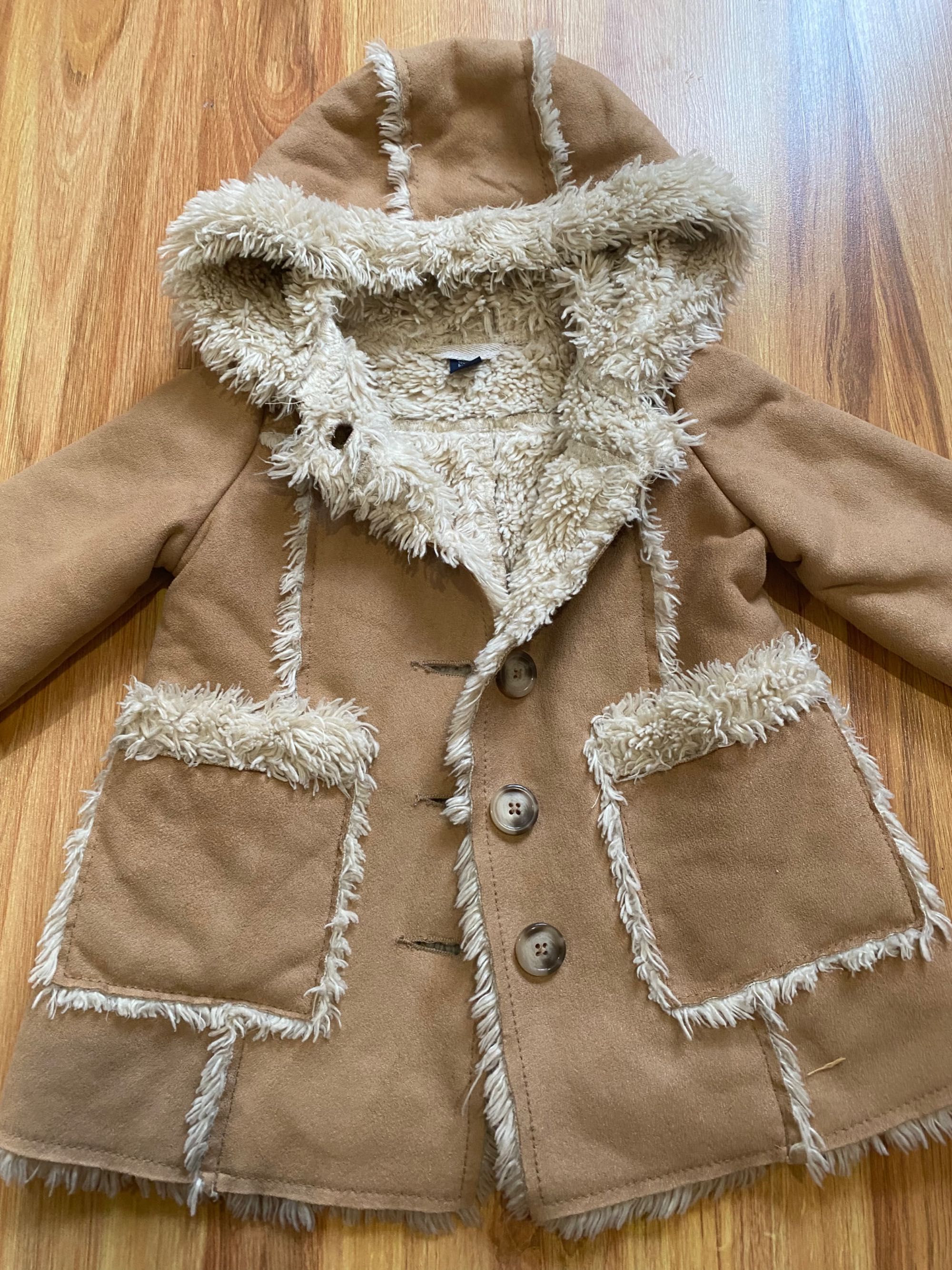 Чудова тепла шубка-пальто для дівчинки