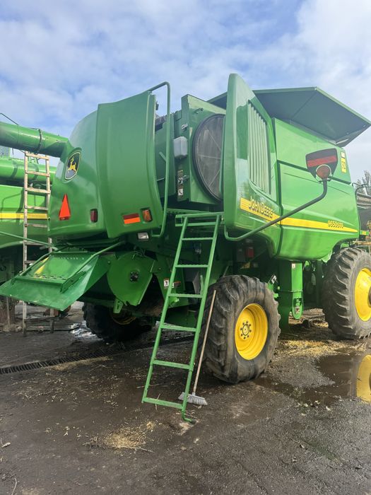 Комбайн John Deere 9650