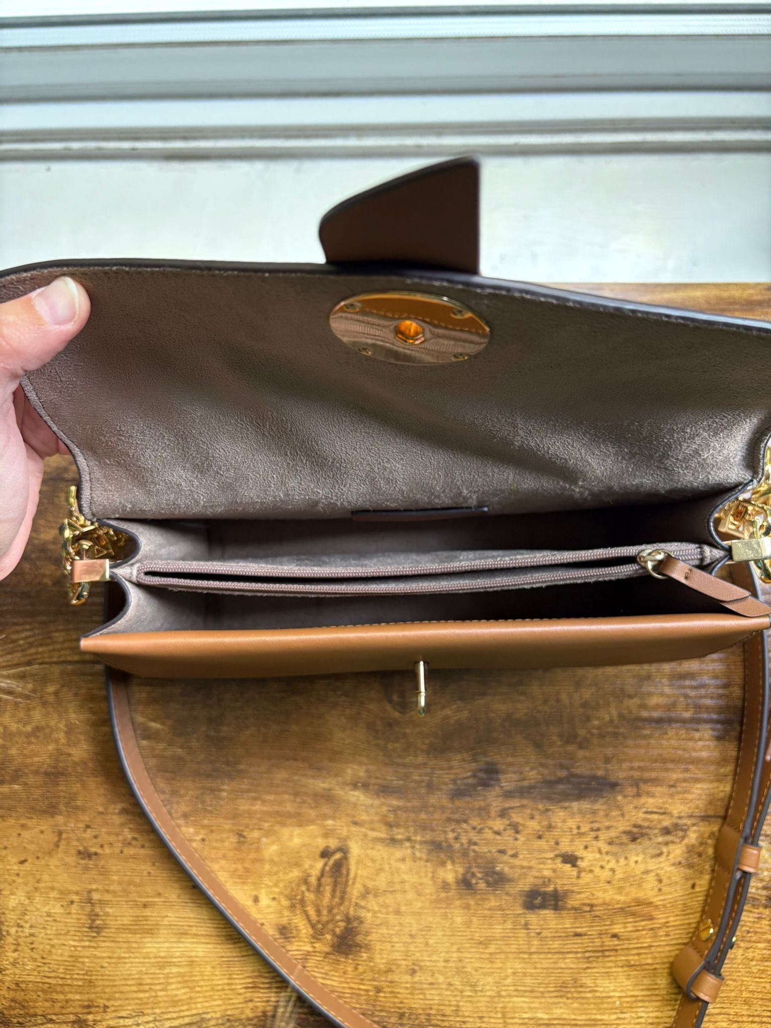 Mala Michael Kors