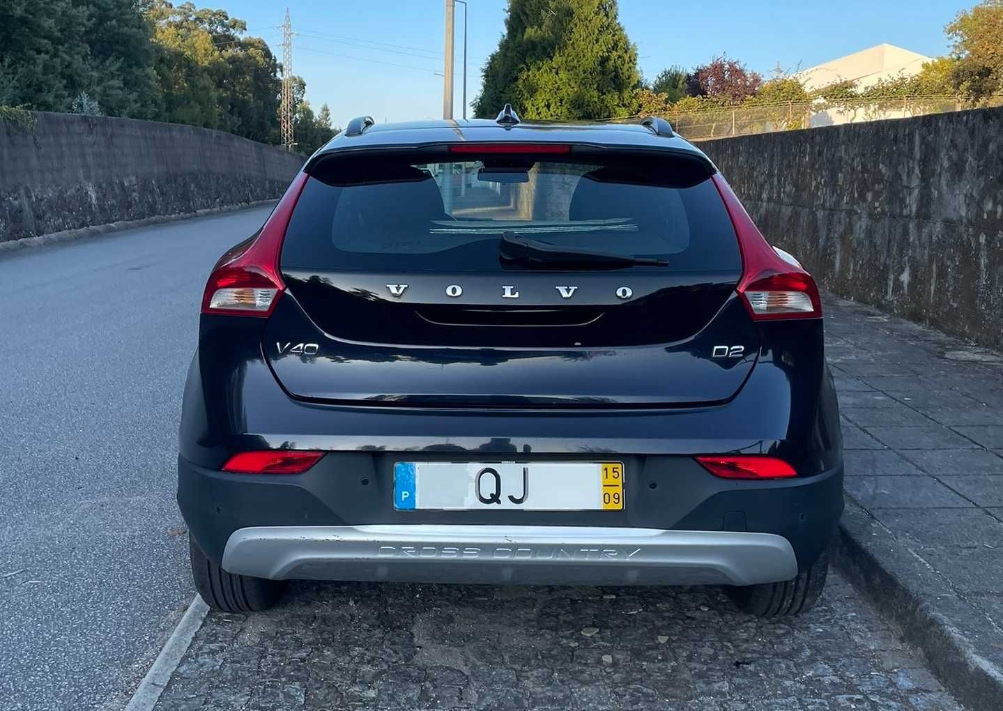 Volvo V40 Cross Country D2 Auto 111100km