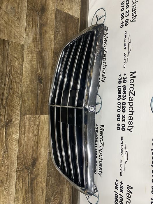 Mercedes S клас w 222  оригінал решітка радіатора