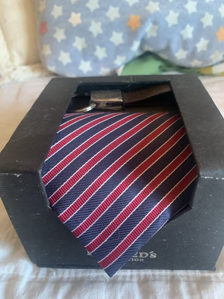 Conjunto de gravata e porta Chaves
