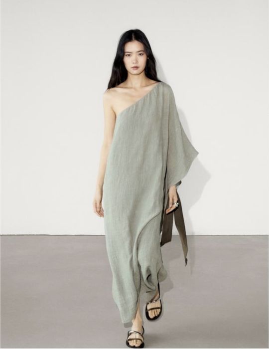 Нова льняна сукня Massimo Dutti