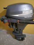 Sprzedam silnik zaburtowy Yamaha 8km czterosuw