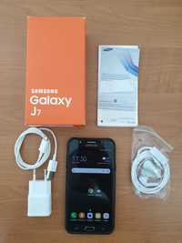 Продам смартфон Samsung J7  SM-J700H