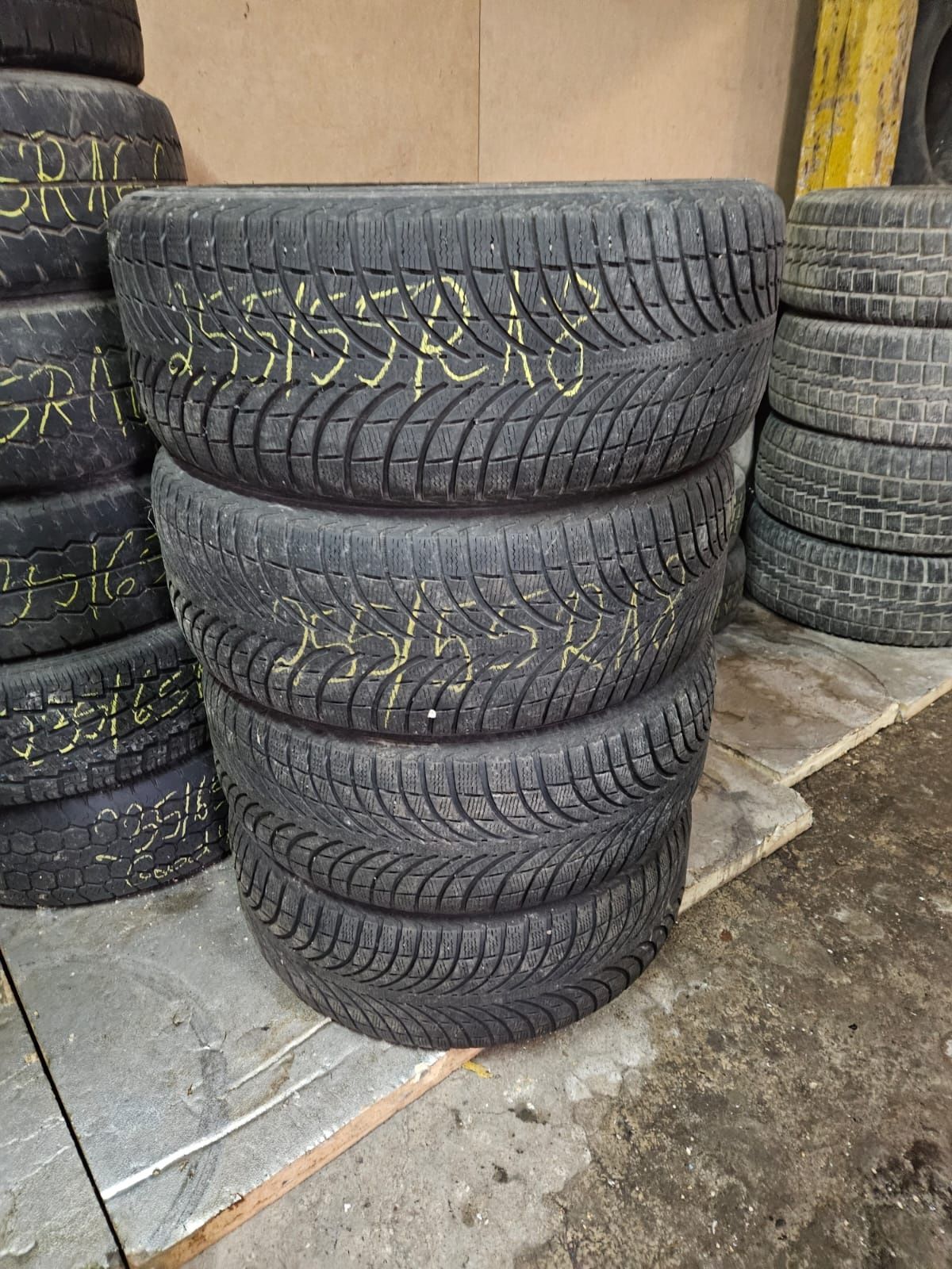 Opony 255/55R18 Michelin