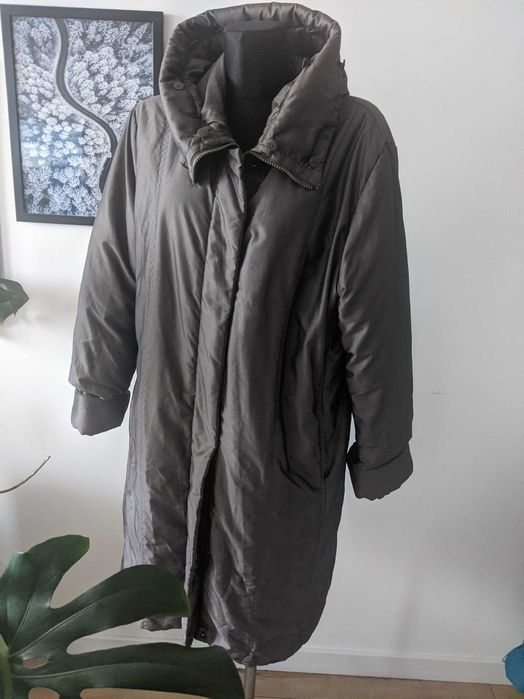 Kurtka damska 48 zgrabna długa ciepła lekka wagowo 3XL