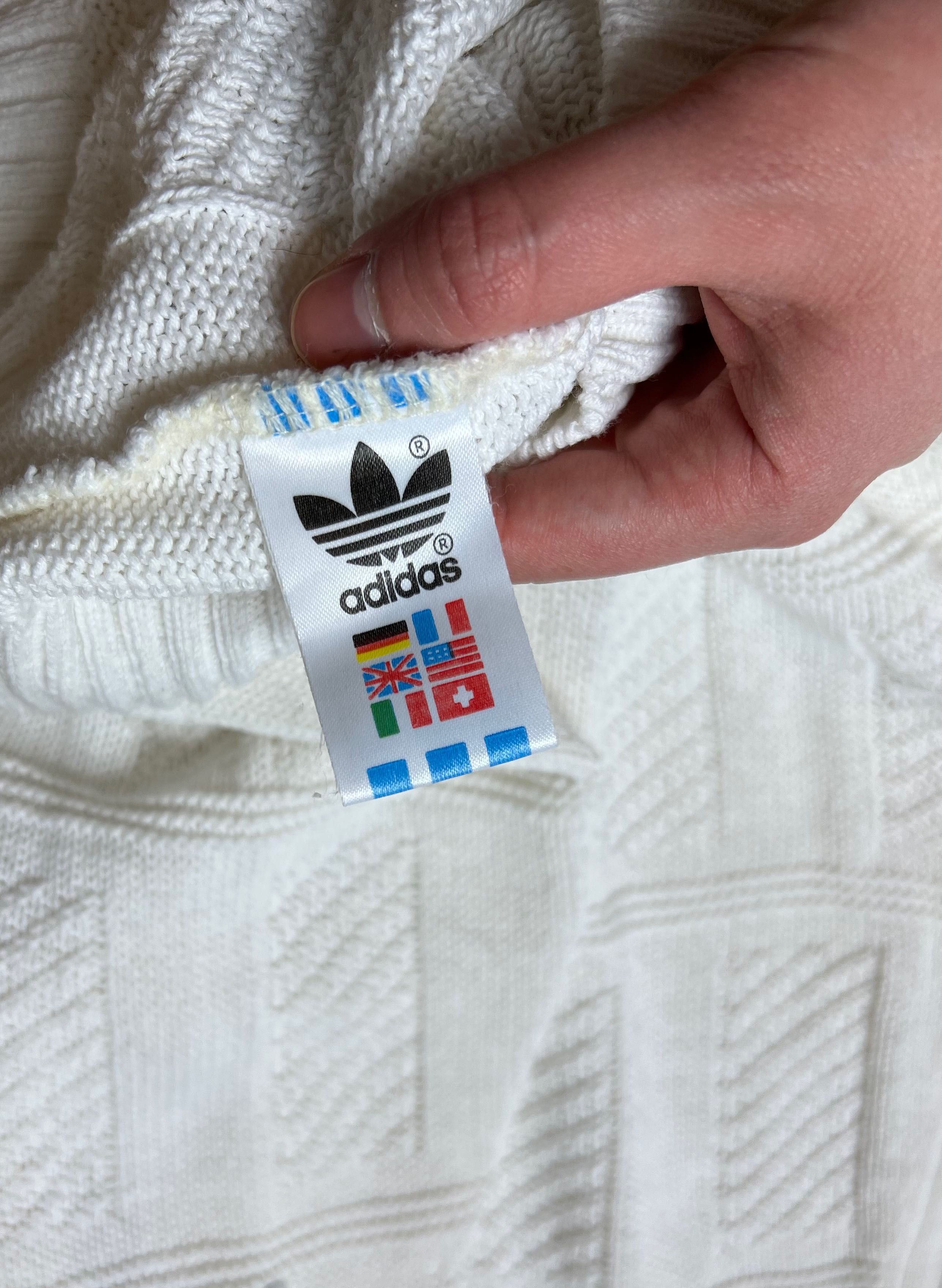 Sweter Adidas vintage 90’s tag white vneck logo