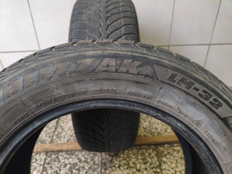 Bridgestone Blizzak 205/60R16 92H 2x4.7mm cena za 2szt MONTAŻ ZIMOWE