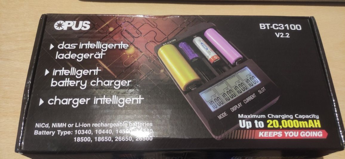 Зарядний пристрій Opus BT-C3100 v2.2 для Li-Ion, Ni-Cd, Ni-Mh, 18650