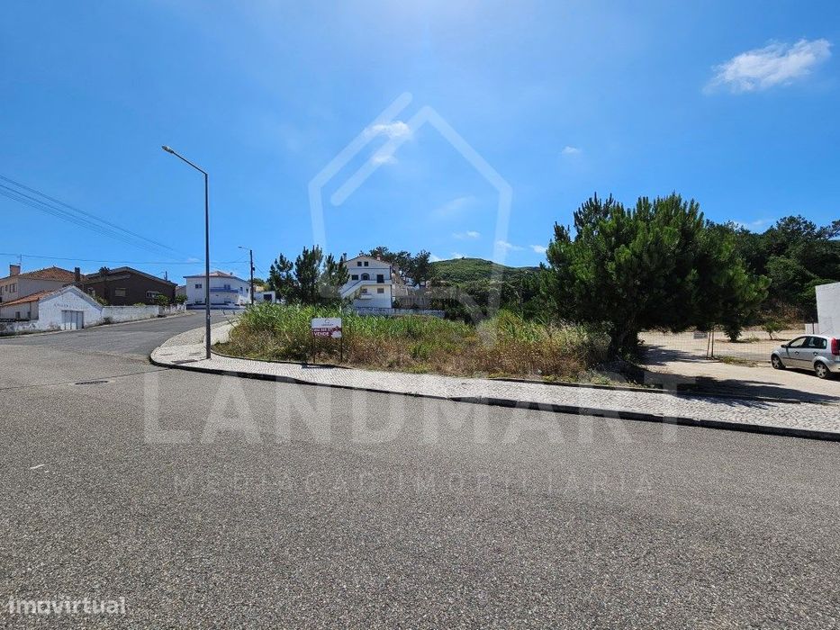 Lote de Terreno, Salir do Porto