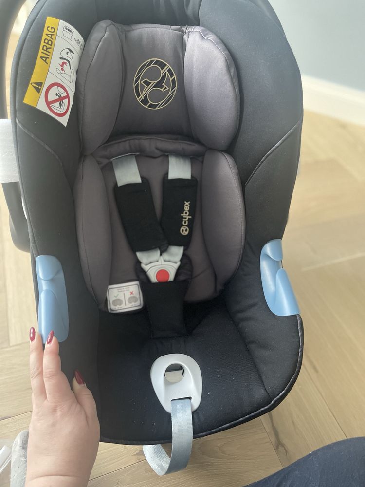 Cybex Aton M i-size