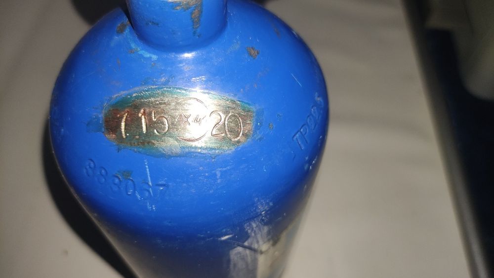 кислородный баллон Dräger.