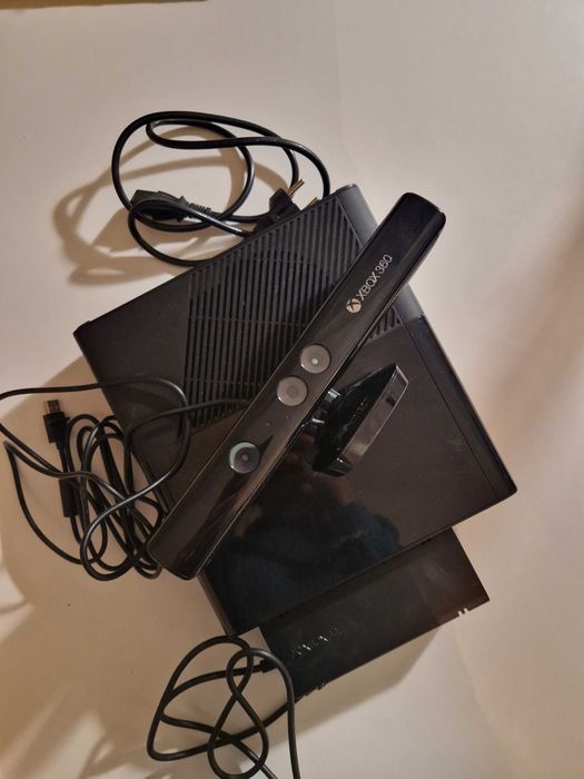 Xbox 360, kinect, 2 pady