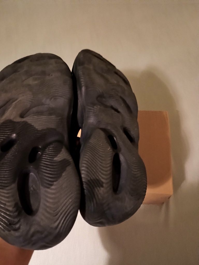 FOAM RNNR adidas