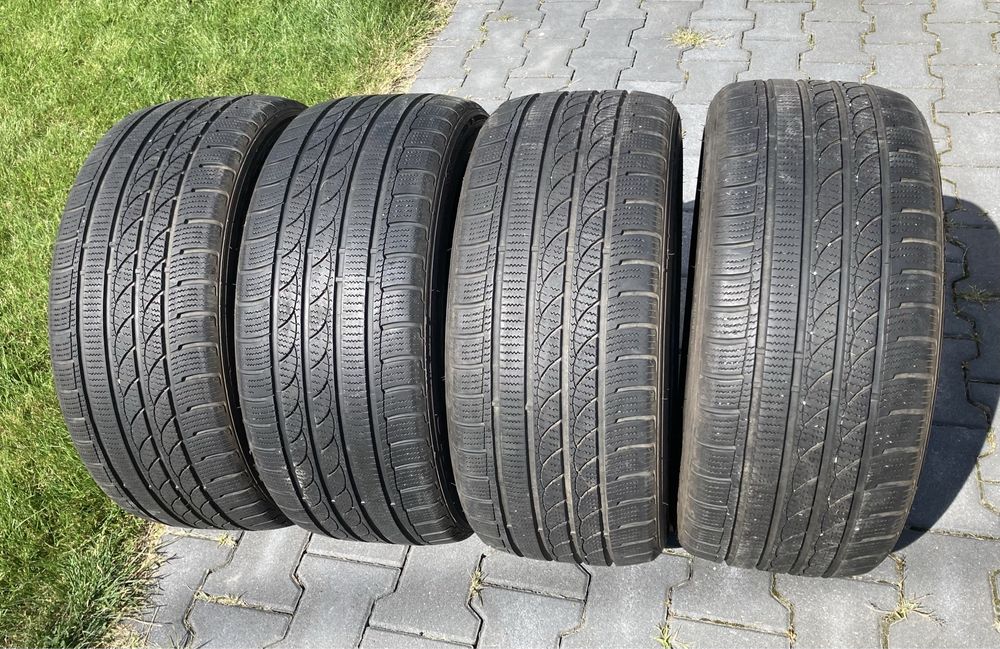 Opony Rotalla Ice-Plus 235/40 R18 95V XL