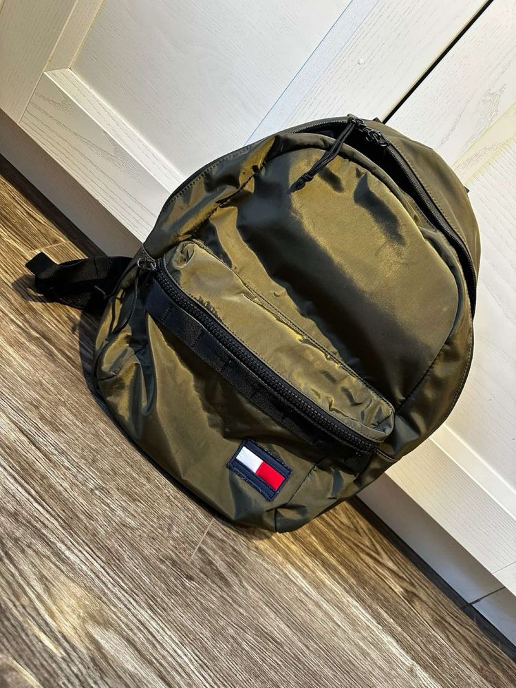 Портфель Tommy Hilfiger