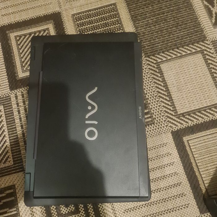 Ноутбук Sony Vaio VPCSB1X9E