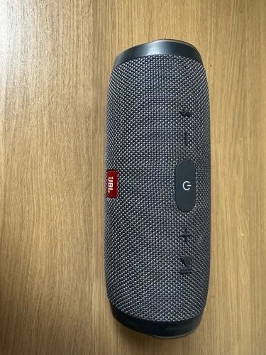 Coluna JBL Charge Essential usada