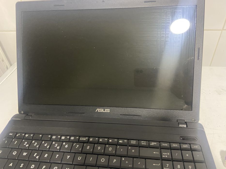 Vendo portatil ASUS