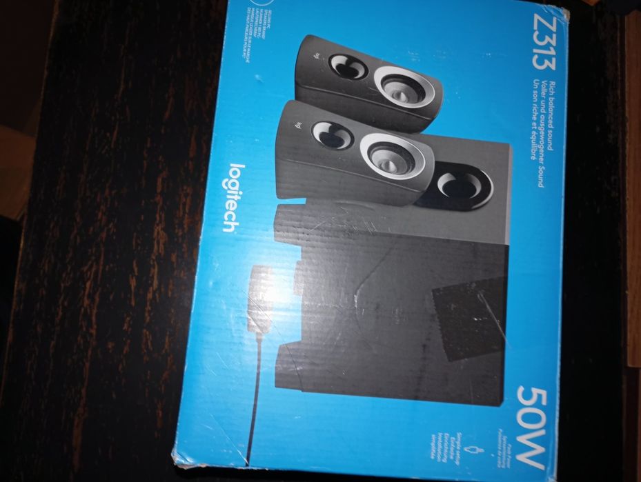 Logitech Z313 2.1.
