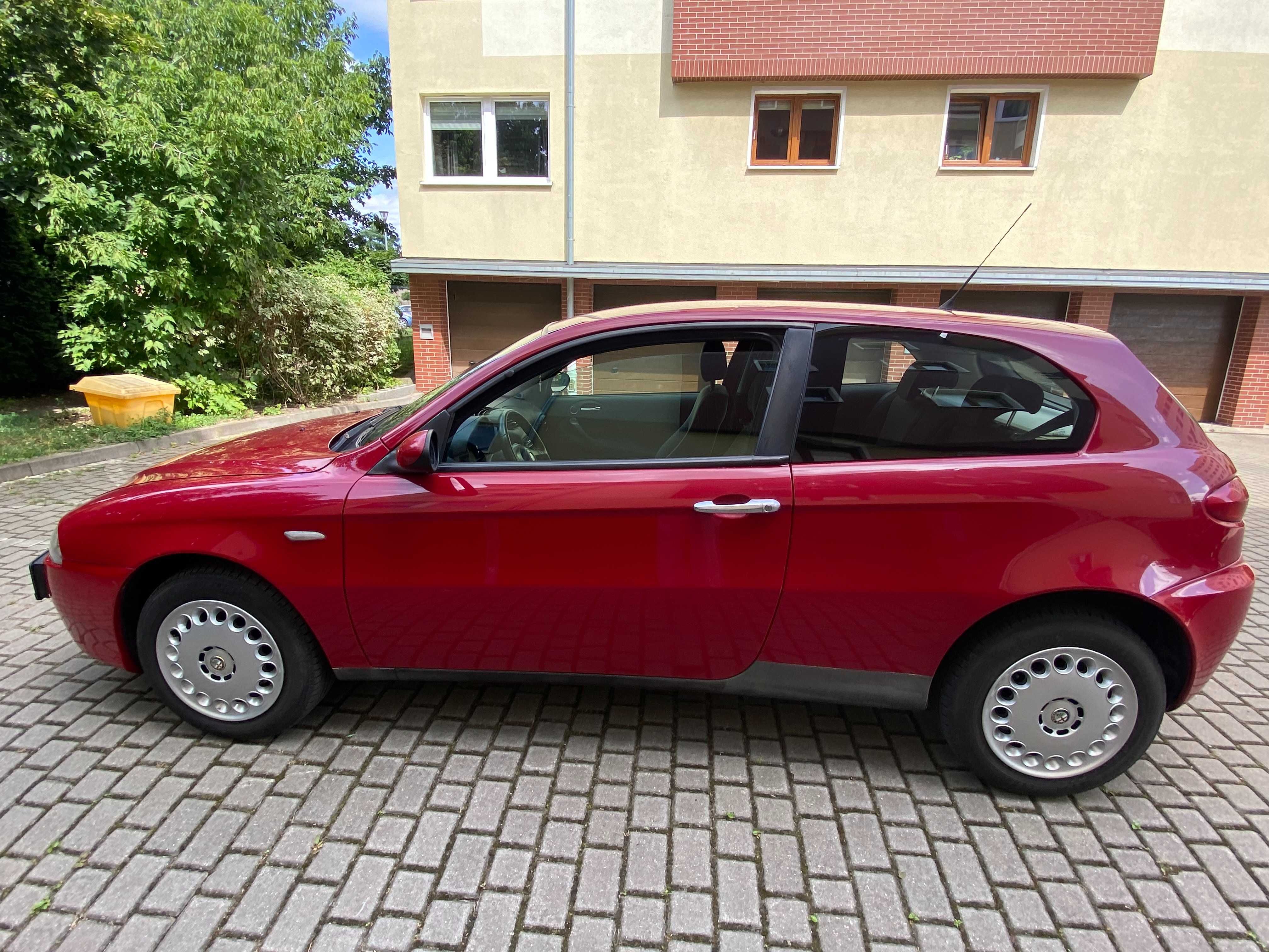 Alfa Romeo 147 1,6 TS 2007 bezwypadkowy