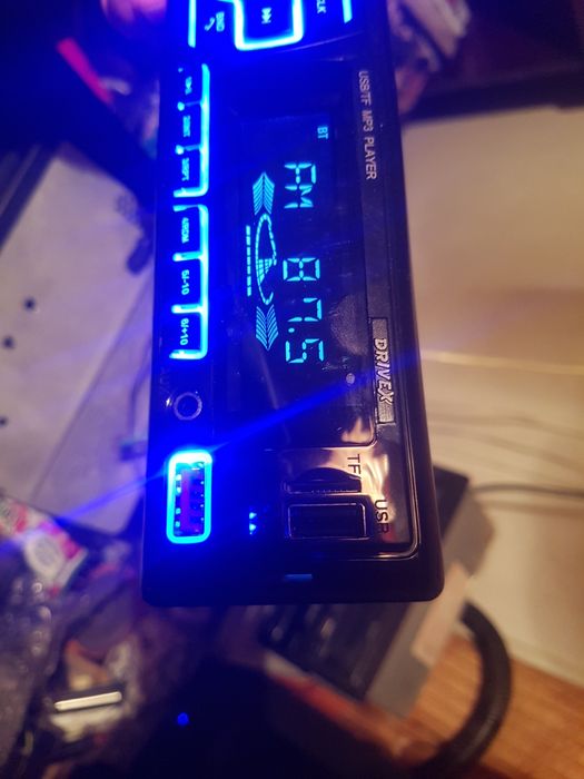 Автомагнитола с блютусом