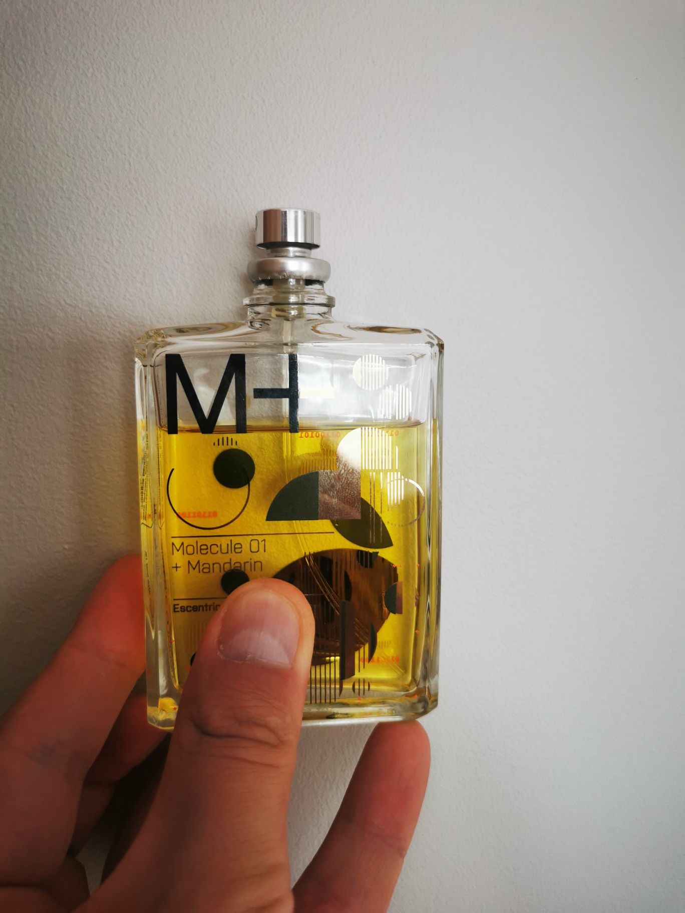 Perfumy Escentric molecules: molecule 01 + mandarin