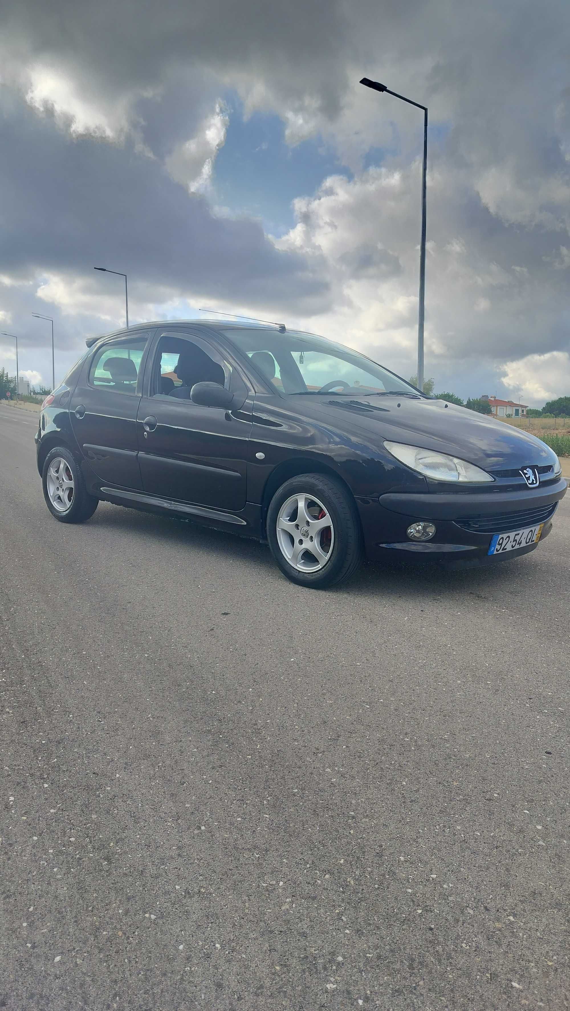 Peugeot 206 Preto