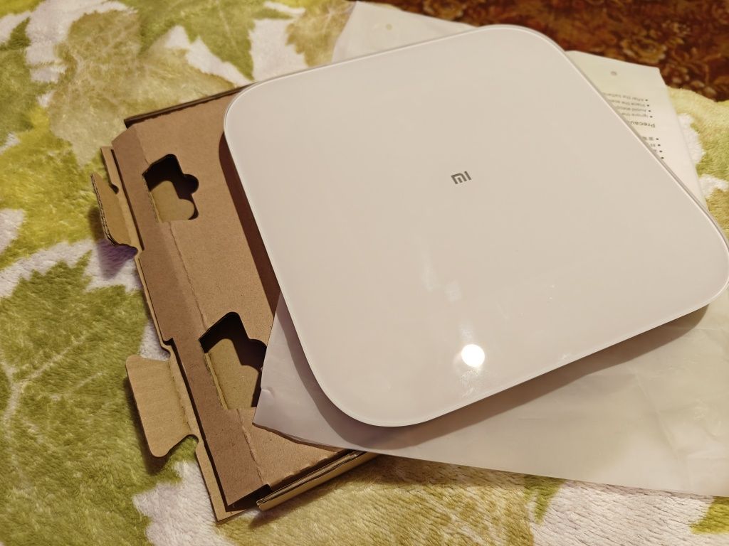 Продам Xiaomi Smart scale 2