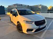 Chrysler Pacifica 2021 LIFT Radar idealny 7 osobowy W-wa