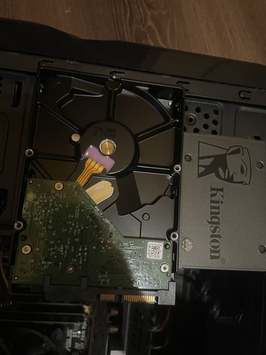 Игровой компьютер RX 560 4GB, 16GB ram, SSD+Hard