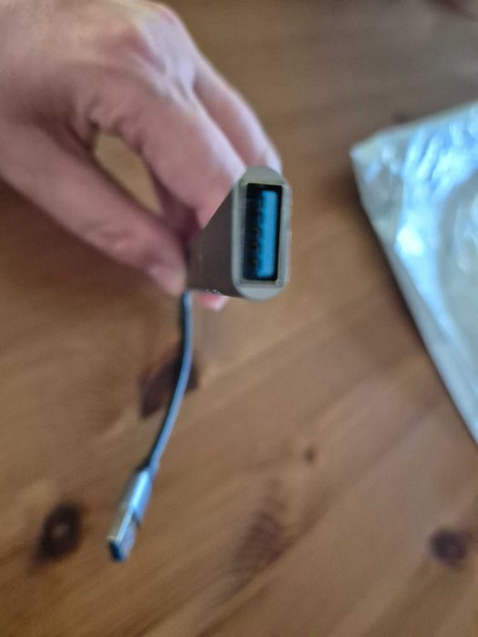 Hub USB 7in1 srebrny