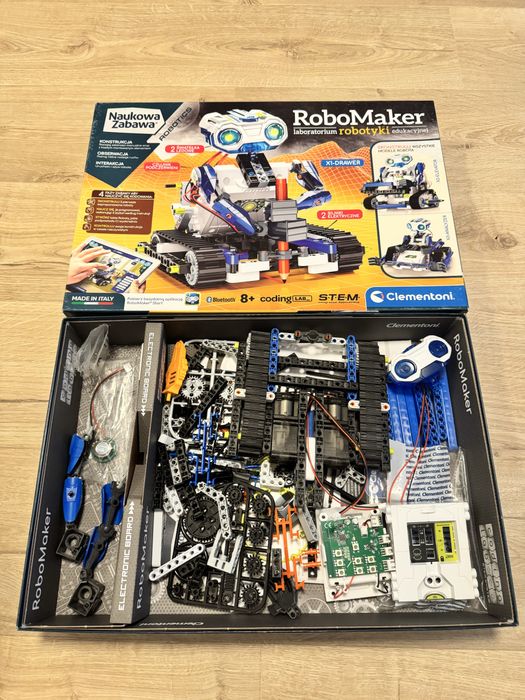 Zestaw edukacyjny Clementoni-Robomaker,Mikroskop,Wahadłowiec 8+