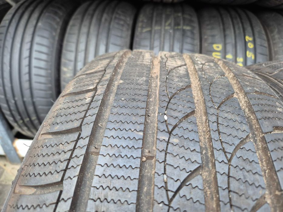 Imperial Snowdragon 2 245/40r19 98V 2023r 7,8mm XL Rant N3628