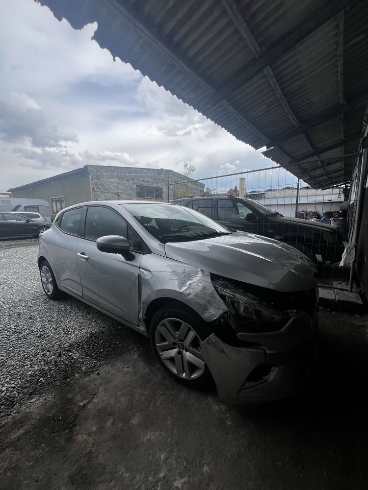 Renault Clio 2019 rok 76 tys manual 1.0 benzyna