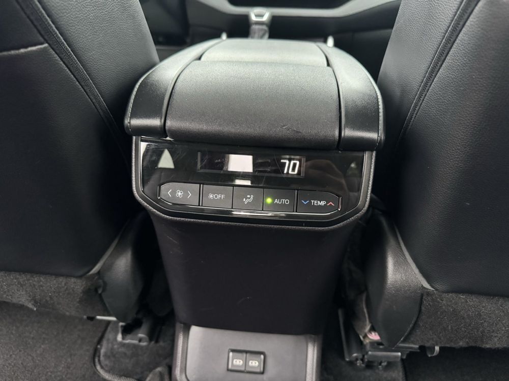 Автомобіль Toyota HIGHLANDER 2022 рік 3.5