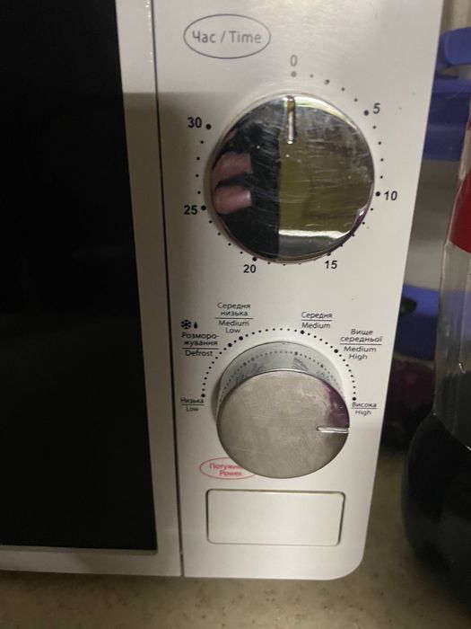 продам микроволновку на запчасти