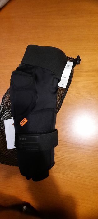 Joelheiras fox, novas nunca usadas