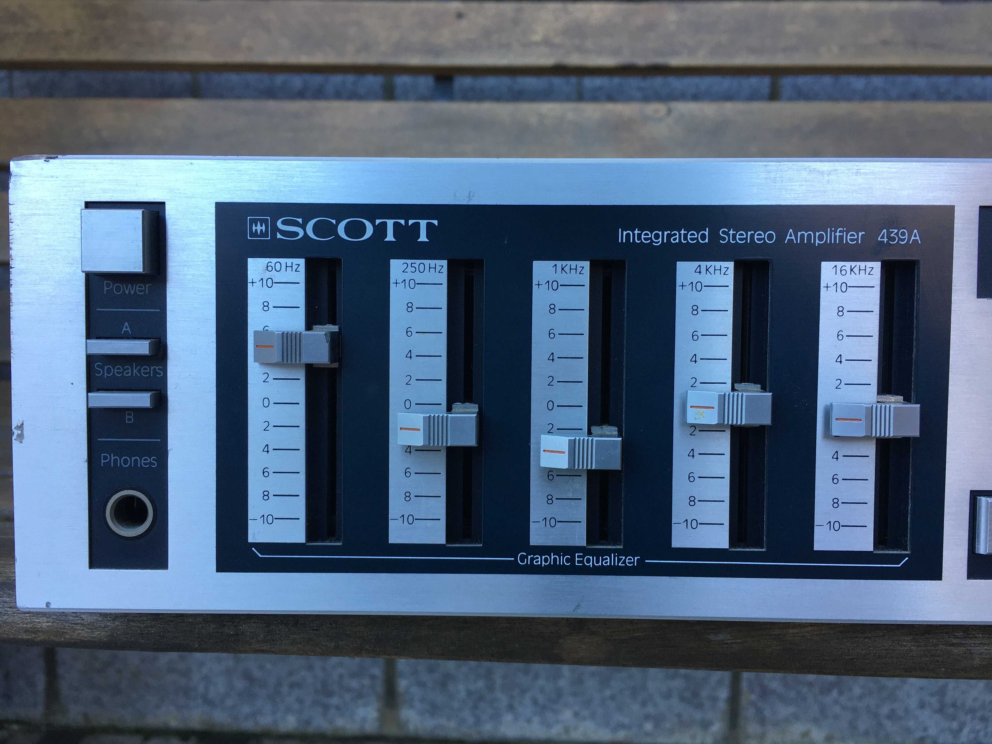 Amplificador SCOTT