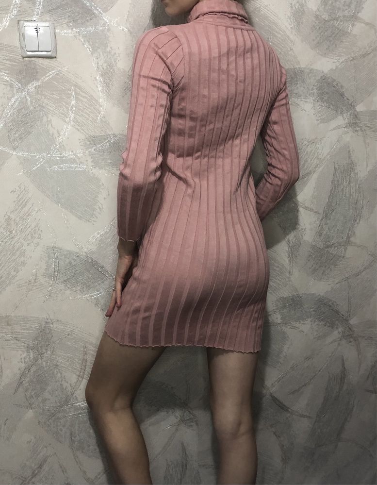 Сукня розмір (40)