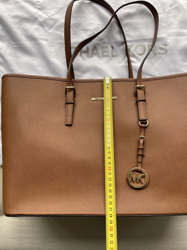 Mala Michael Kors como nova