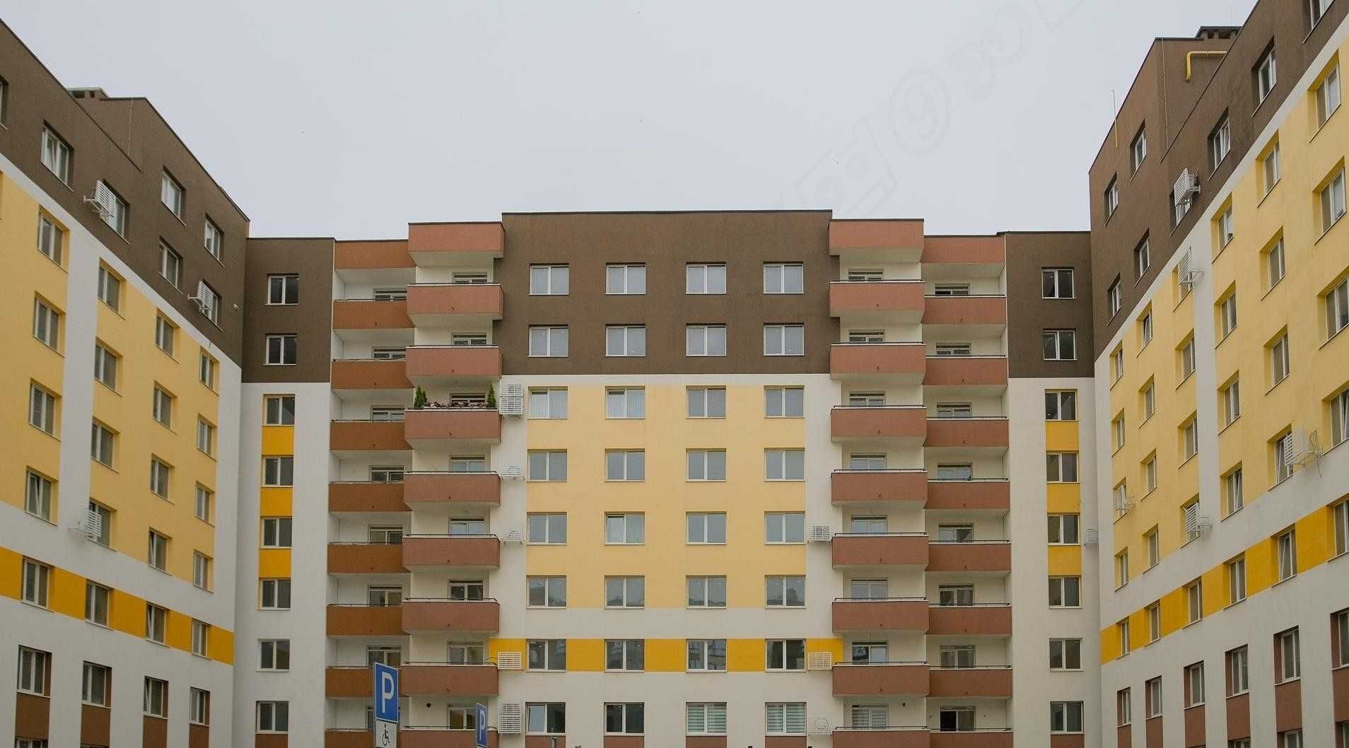 Студія 37.3 м2 з окремою спальневою зоною