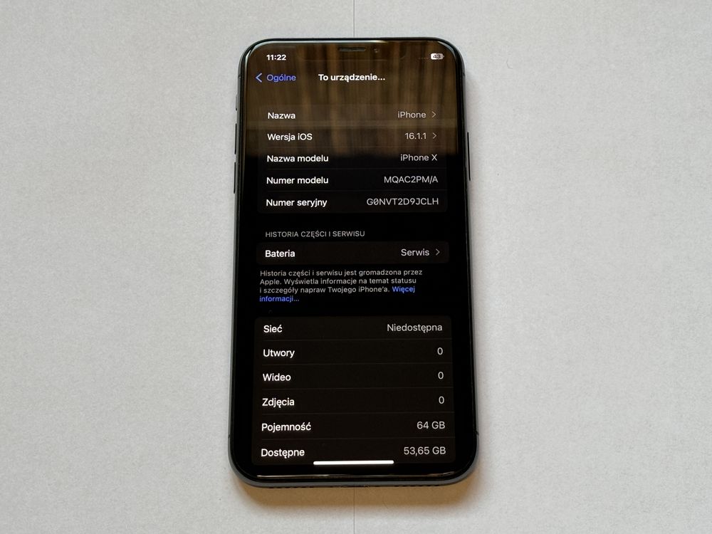 iPhone X 64GB (A1901) - zadbany - tanio