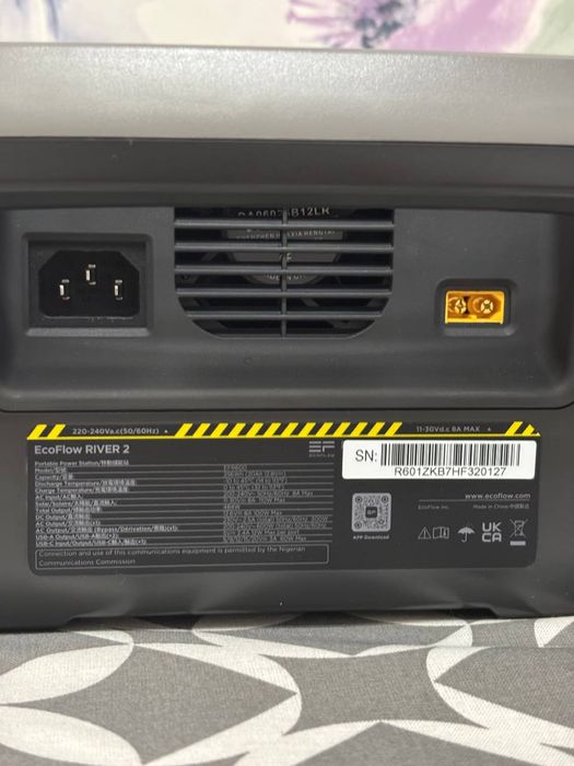 Зарядна станція ecoflow river 2. 300w 256wh для дома та офісу
