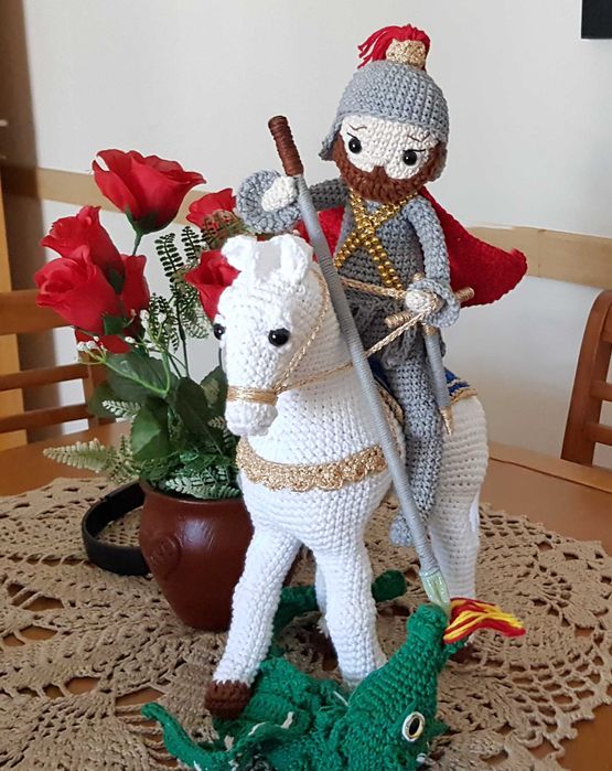 São Jorge Amigurumi