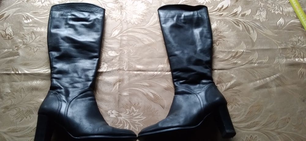 Чобітки жіночі 37 розмір шкіряні Pier Lucci