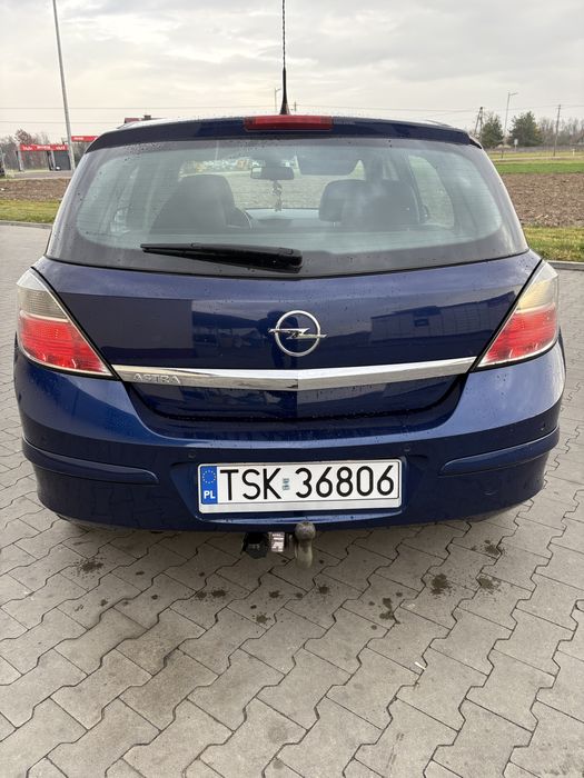 Opel Atra H 1.6 benzyna 115km