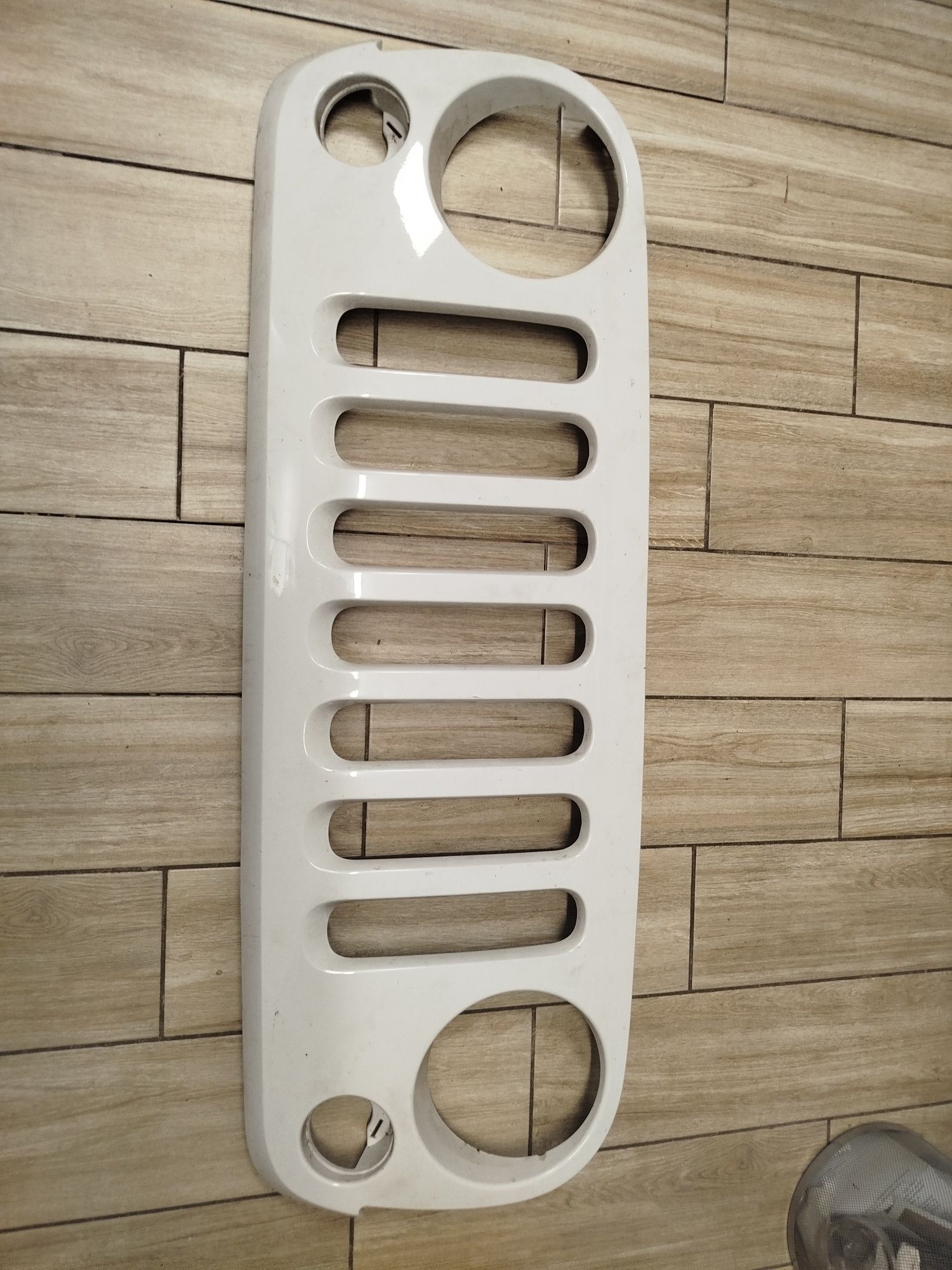 Sprzedam atrapę grill do Jeep Wrangler JK