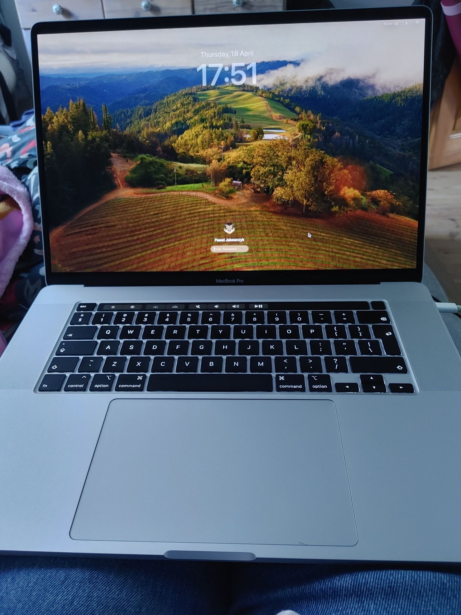 Apple MacBook Pro 16" 32 RAM Intel i9